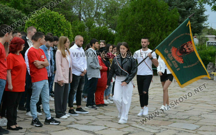 ПГДС-Хасково изпрати 130 абитуриенти, Теодора Киркова с награда „Достоен Асеневец“