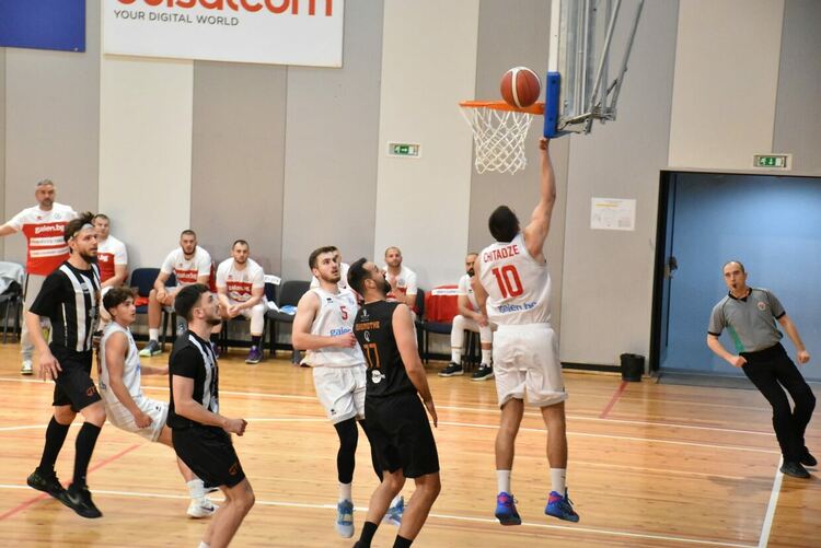 “Хасково” игра добре, но загуби реванша с “Локомотив”