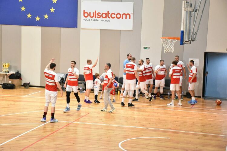 “Хасково” игра добре, но загуби реванша с “Локомотив”