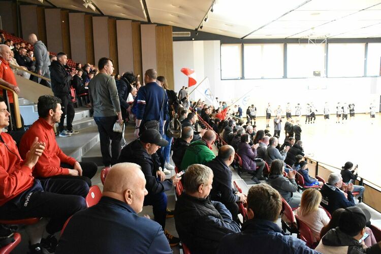 “Хасково” игра добре, но загуби реванша с “Локомотив”