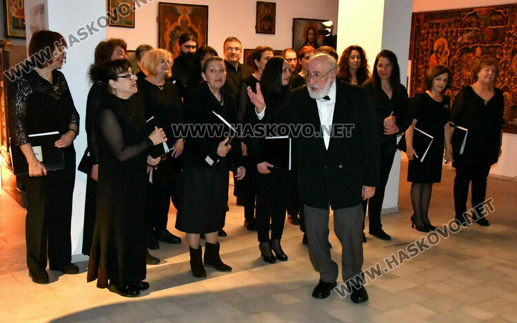 Представиха „Златната книга на Хасково“ в Европейската нощ на музеите 