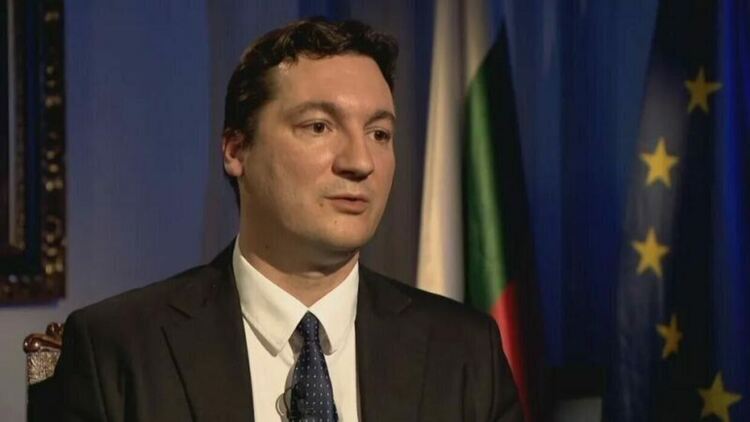 Крум Зарков: Радев допусна грешка, но това си е негова грешка