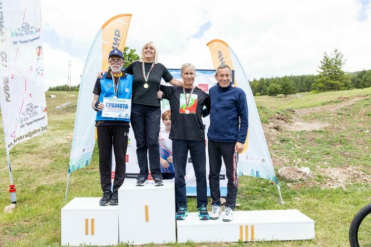 Радомир събра над 200 участници от цялата страна в двудневното състезание по ориентиране „Купа Радомир“