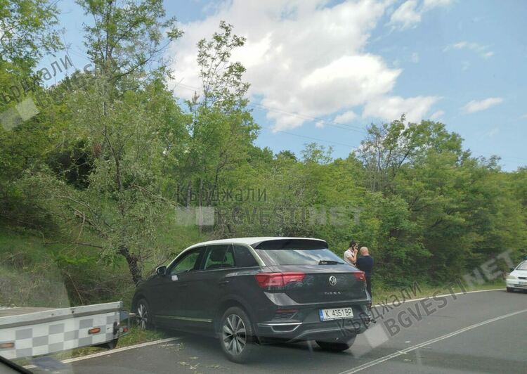 Натоварения трафик за Джебел доведе до катастрофа преди разклона за Кърджали