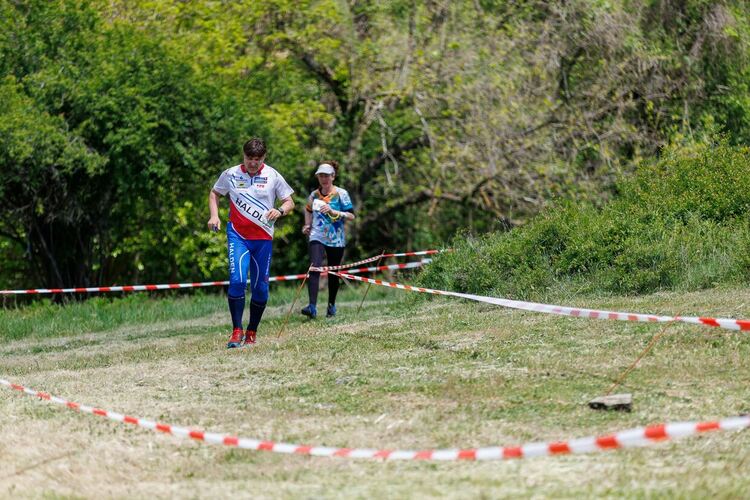 Радомир събра над 200 участници от цялата страна в двудневното състезание по ориентиране „Купа Радомир“