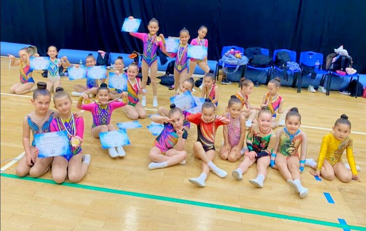 21 медала за „Мега спорт“ от Държавното първенство по спортна аеробика и Национален турнир