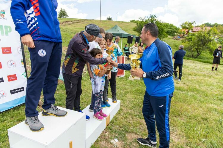 Радомир събра над 200 участници от цялата страна в двудневното състезание по ориентиране „Купа Радомир“