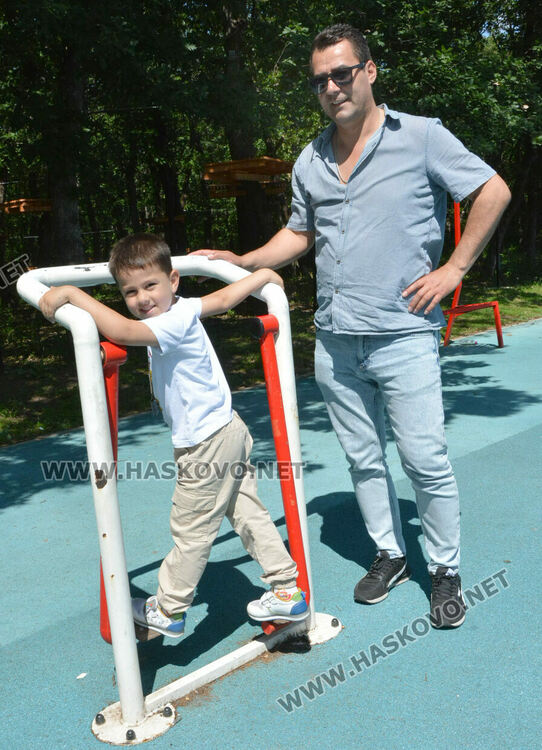 Заработи „Контейнерът“ за храни и напитки до езерото в „Кенана“, предстои да отвори въжен парк