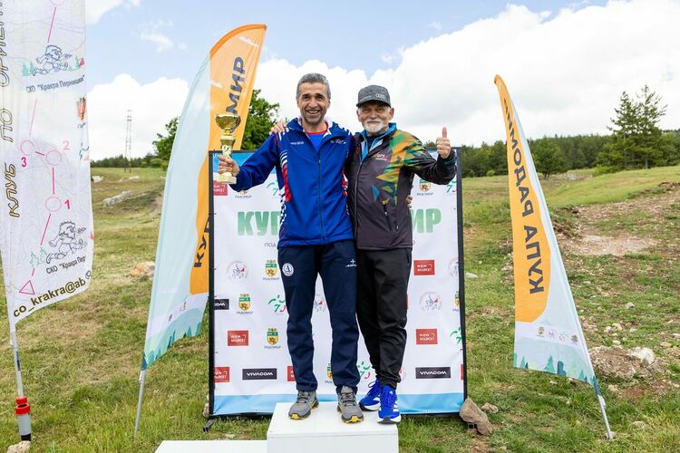 Радомир събра над 200 участници от цялата страна в двудневното състезание по ориентиране „Купа Радомир“