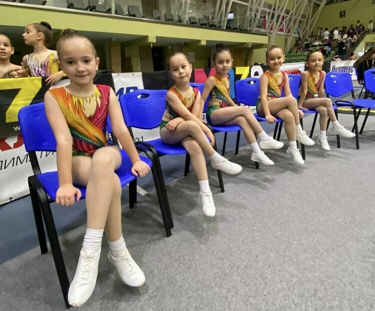 21 медала за „Мега спорт“ от Държавното първенство по спортна аеробика и Национален турнир