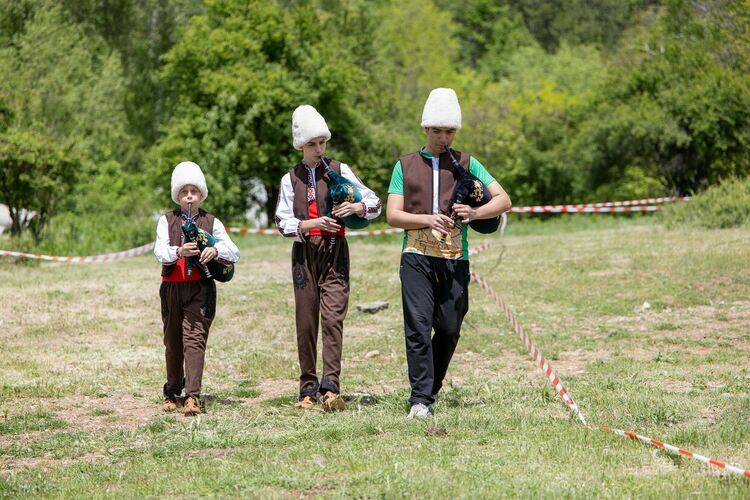 Радомир събра над 200 участници от цялата страна в двудневното състезание по ориентиране „Купа Радомир“