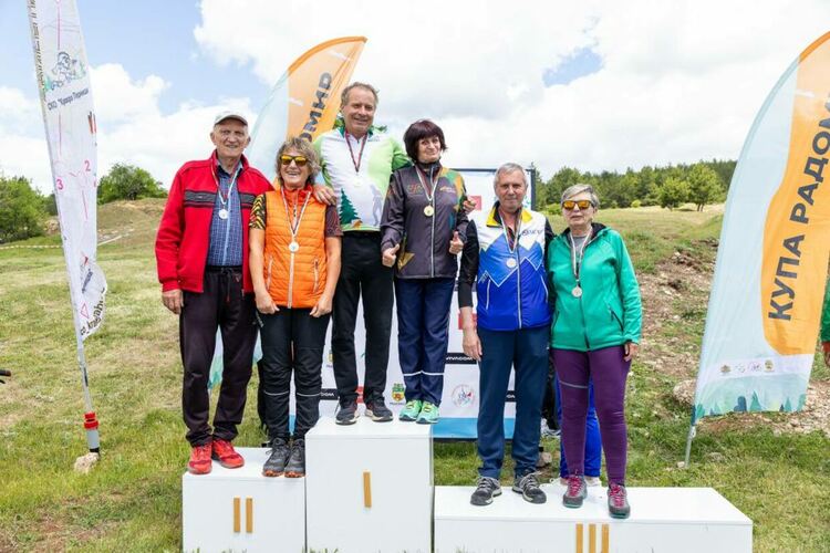 Радомир събра над 200 участници от цялата страна в двудневното състезание по ориентиране „Купа Радомир“