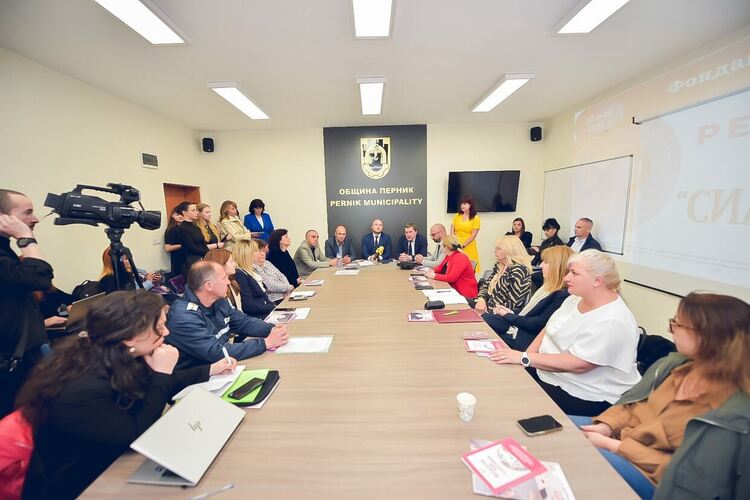 Среща за актуализация на Регионалния координационен механизъм за реакция при случаи на домашно насилие.