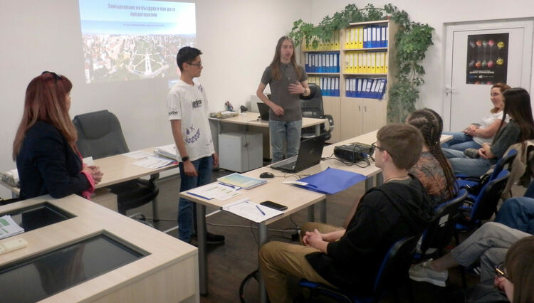 „Детективите на европейски проекти“ в Хасково проведоха своята заключителна среща