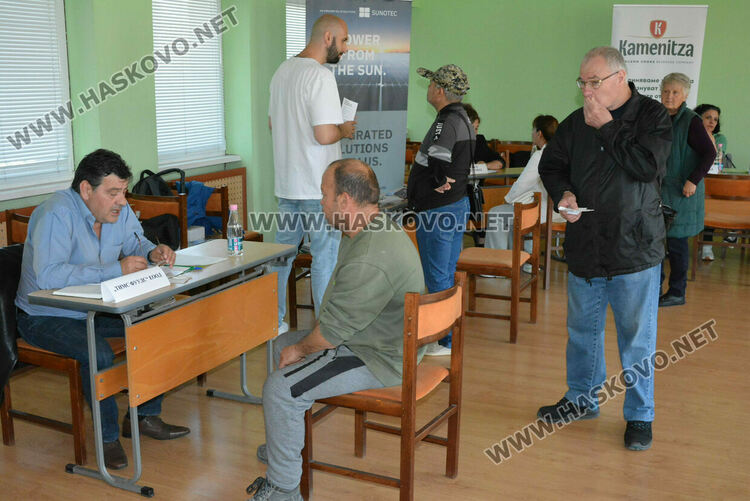 10 фирми и предприятия обявиха над 30 свободни работни места, хасковлии търсят работа като пазачи