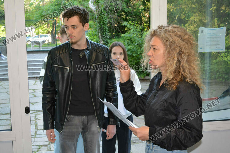 1492 са допуснати да се явят на матурата по БЕЛ в Хасковска област