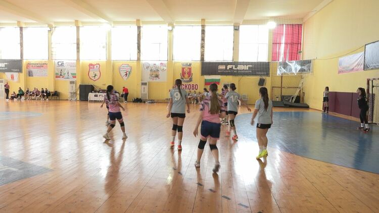 Хасково е домакин на Държавните финали по хандбал за девойки до 16 години