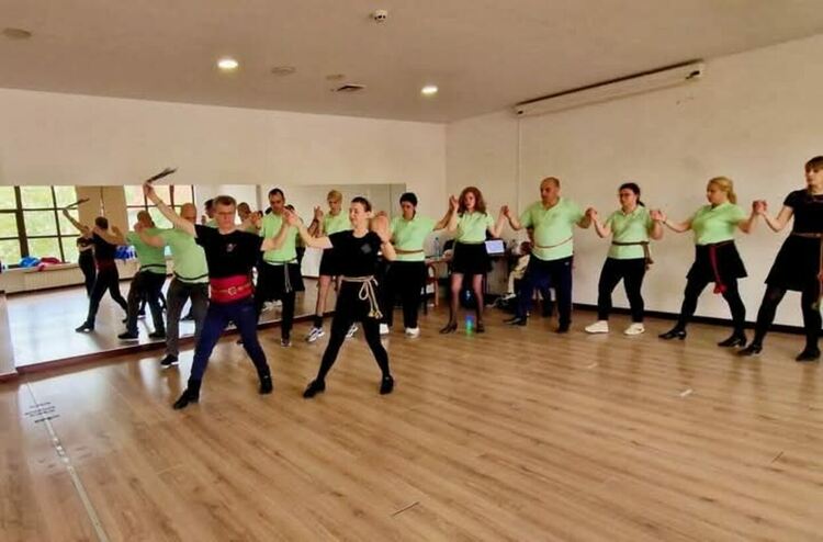 Девин отново се превърна в сърцето на българския танц