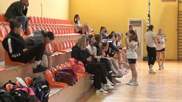 Хасково е домакин на Държавните финали по хандбал за девойки до 16 години