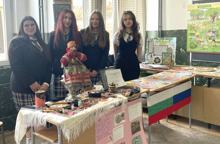 Денят на отворените врати в Езиковата – мястото, където знанието среща вдъхновението