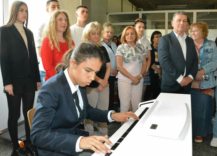 Денят на отворените врати в Езиковата – мястото, където знанието среща вдъхновението