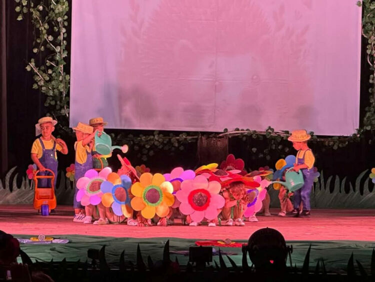 Детска градина "Мир" отбеляза 80-годишен юбилей 