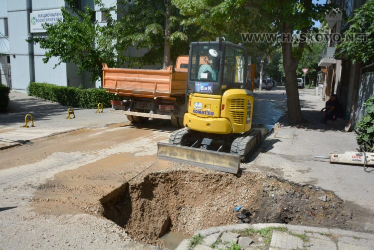 Ремонтират водопроводи в Хасково и Свиленград