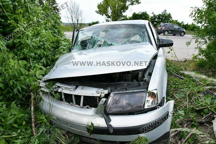 Тежка катастрофа с петима ранени окървави пътя Хасково-Пловдив