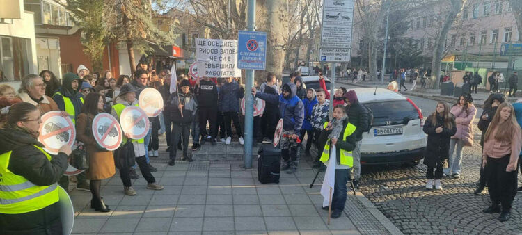 МОСВ застава зад интереса на хората от асеновградските села срещу мраморна кариера край Горнослав