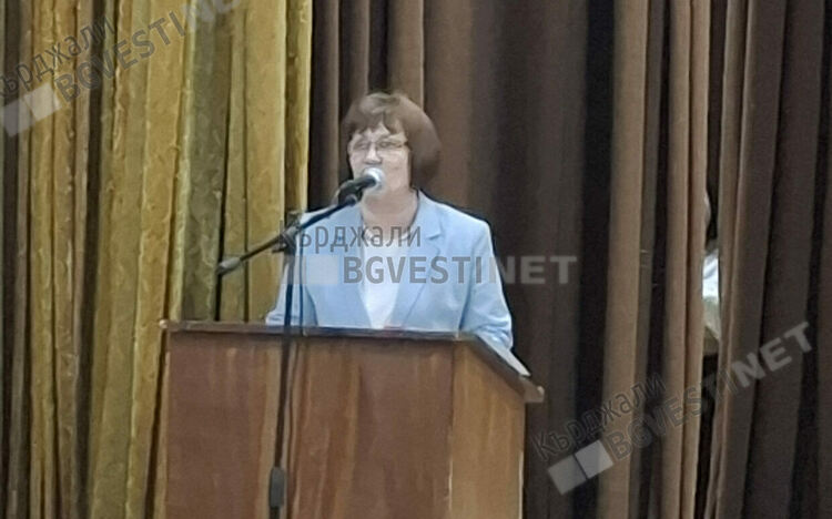 Филиалът на Пловдивския университет в Кърджали чества 24-май с празничен концерт/снимки/