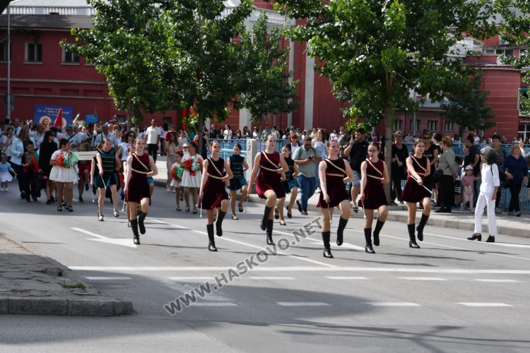 Хасково празнува най-българския празник – 24 май, наградиха ученици и учители