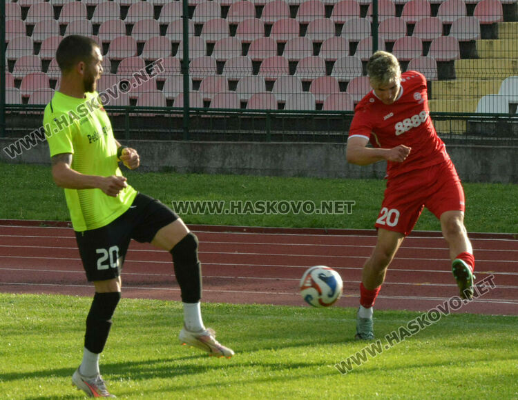 „Играли смо добро, али смо немали шансе“ бе ситуацията на Ямача