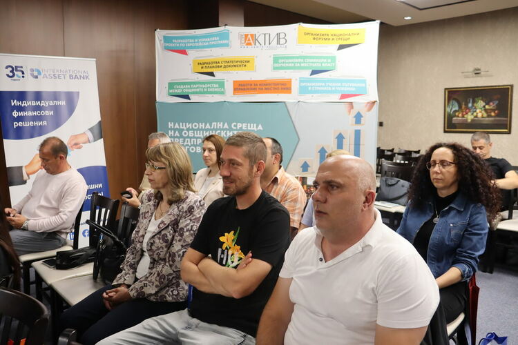 Кметът Станислав Дечев представи изпълняваните проекти в Хасково на среща на НСОРБ