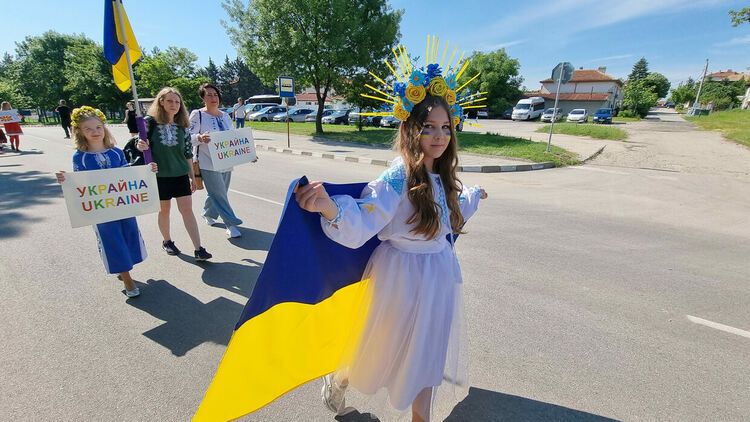 Над 2200 деца очакват в Минерални бани за детския етнофестивал „Децата на Балканите - заедно в Европа“