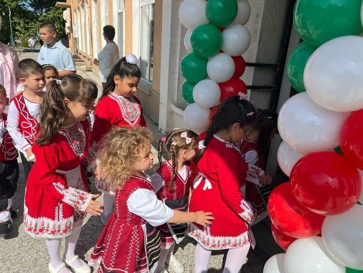 В Конуш празнуваха 100 години от основаването на читалище 