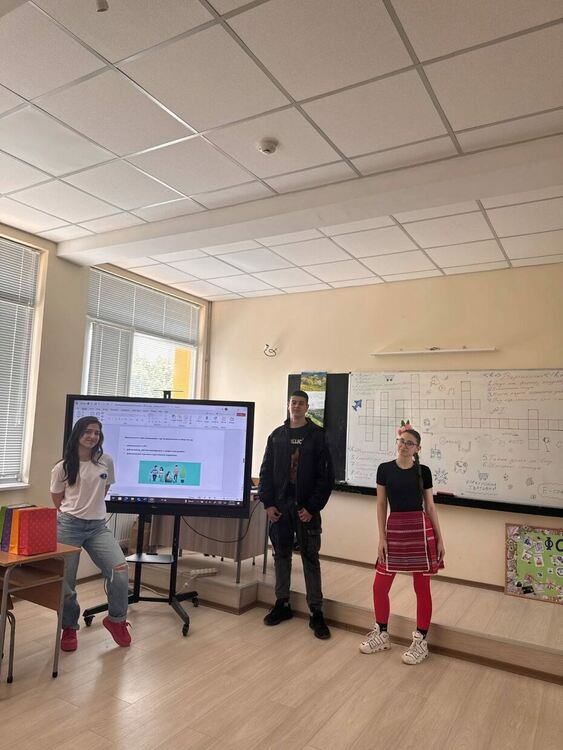 ФСГ „Атанас Буров“ отвори врати за бъдещи гимназисти