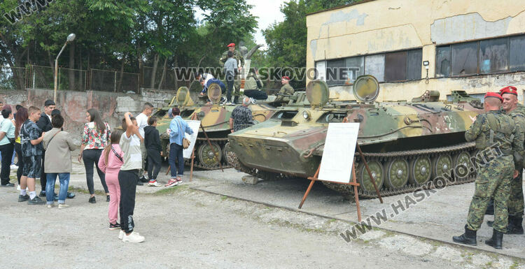 Хасковското поделение отвори врати за Деня на детето