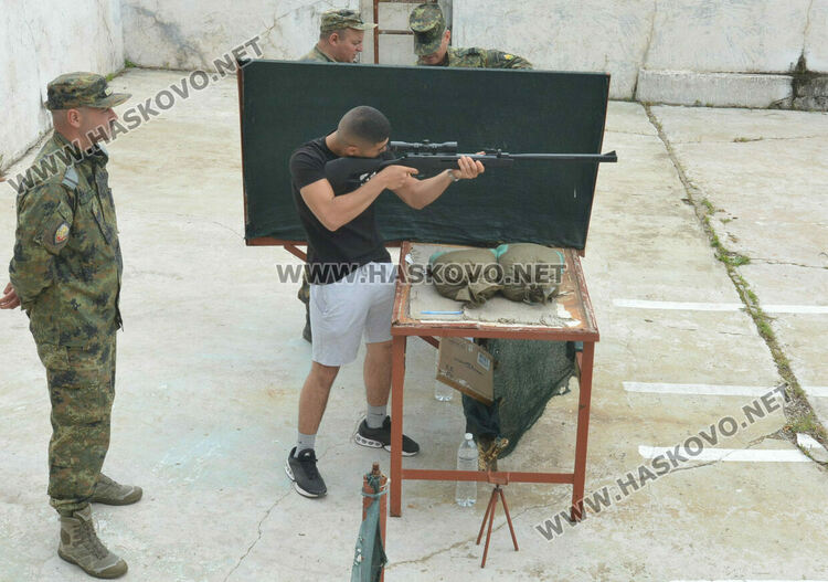 Хасковското поделение отвори врати за Деня на детето