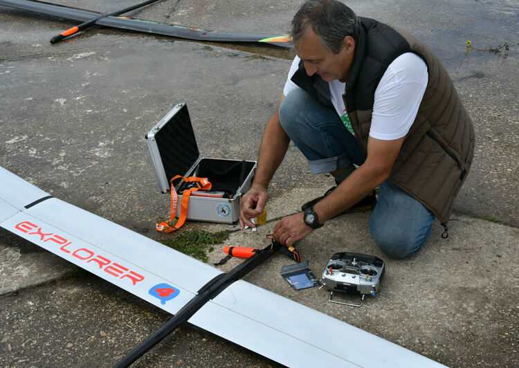 Авиомоделисти от България и Гърция участват на Купа “Хасково”