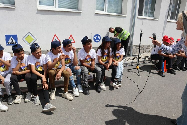 ОУ"П.Яворов" в Кърджали бе домакин на финална проява на националната програмата "Работа на полицията в училище"