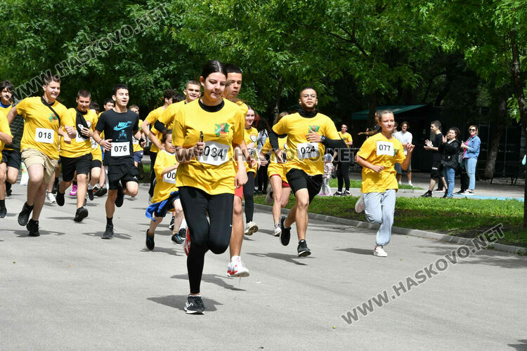 Ученици казаха НЕ на цигарите чрез спортно състезание