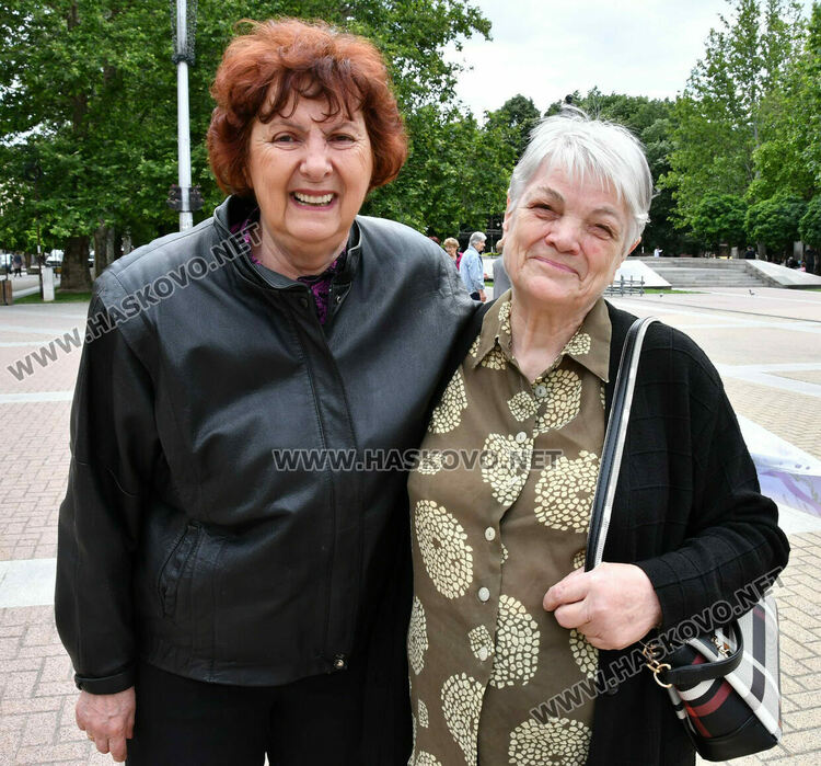 „Випуск 65“ при закрития Учителски институт в Хасково отбеляза 60-годишен юбилей