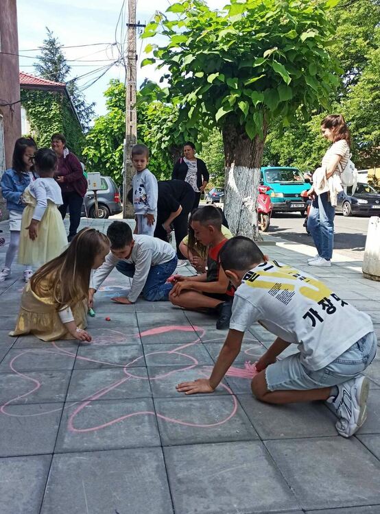 Читалището в с. Мандра организира първия си Ден на детето