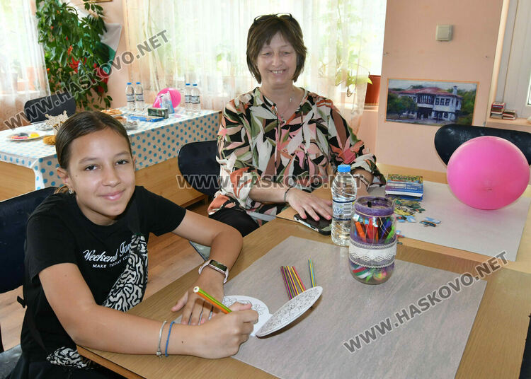 Балони с послания и хвърчила полетяха в Деня на детето в Хасково