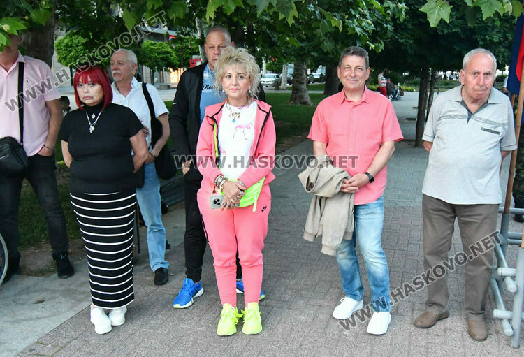 Тържествена заря-проверка за Деня на Ботев в Хасково 