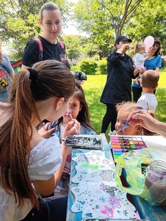 Читалището в с. Мандра организира първия си Ден на детето