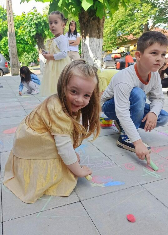 Читалището в с. Мандра организира първия си Ден на детето