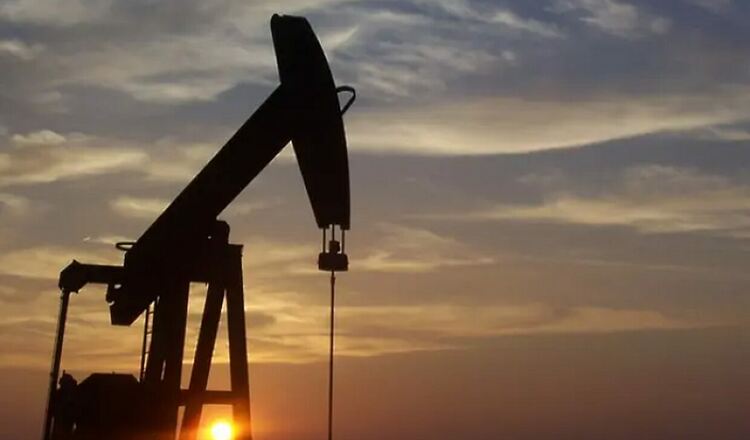 Петролът върви нагоре