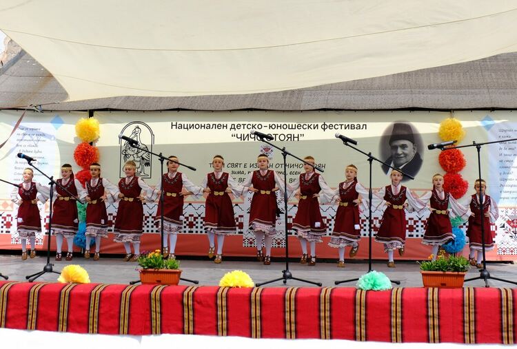 В село Дивотино се проведе ХХVIII Национален детско-юношески фестивал „Чичо Стоян“