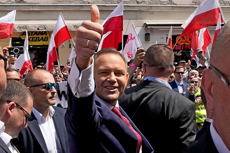 Карол Навроцки